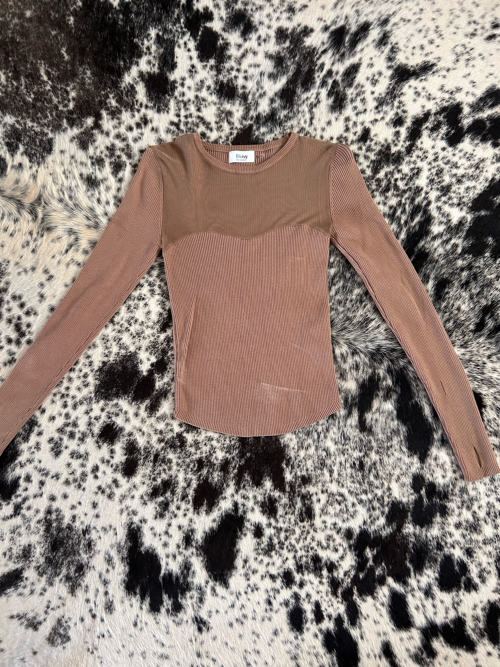 Bluivy Ribbed Long Sleeve Top in Brown